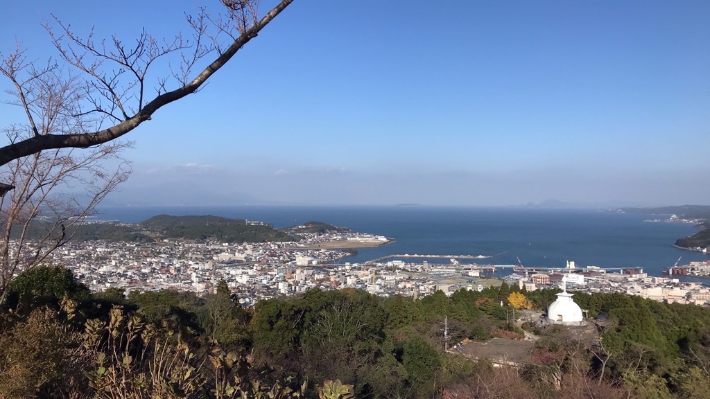 十万山からの本渡市景色